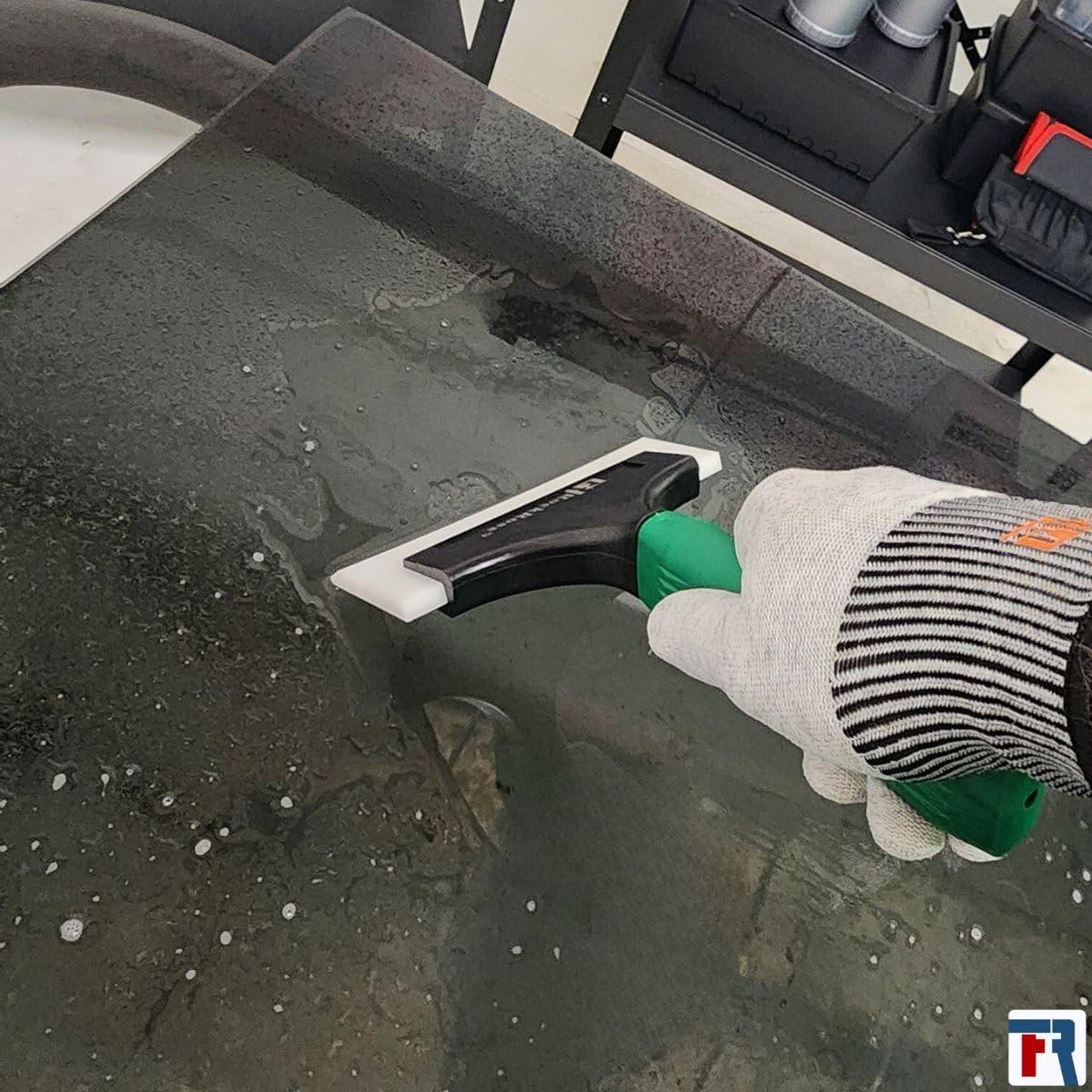 imageGreen Long IBeam Handle Durable Utility Tool for Home and Garden Tasks  Ergonomic Grip Easy Handling Ideal for Yard Work DIY Projects and More 1 LongLong